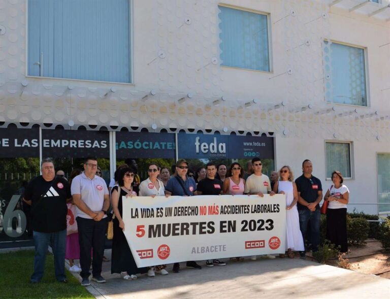 UGT y CCOO Albacete exigen a las empresas que se tomen la prevención de riesgos laborales como una cuestión prioritaria