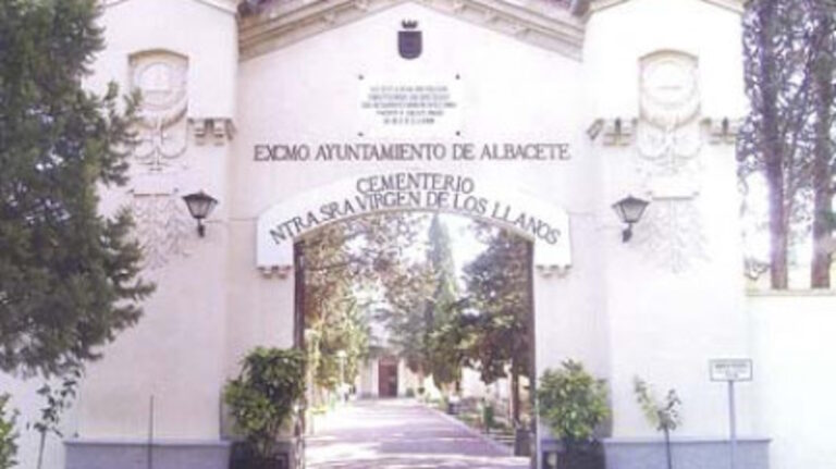 construyen nuevos nichos cementerio albacete