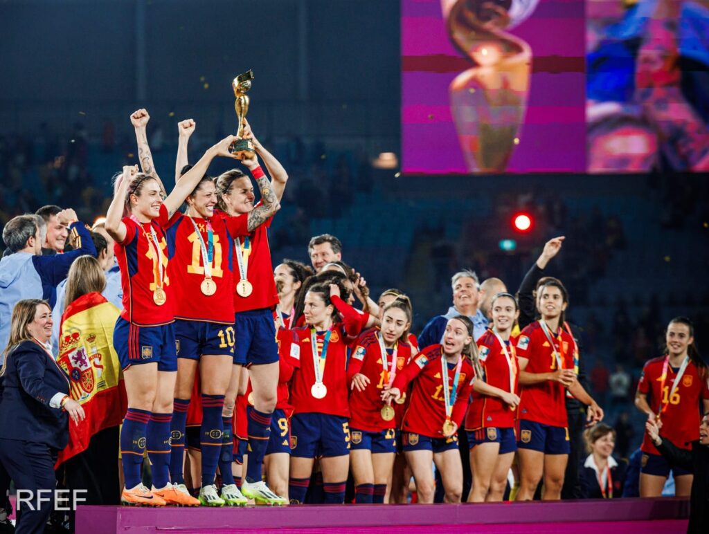 España se proclama campeona del mundo en una final épica contra Inglaterra 7