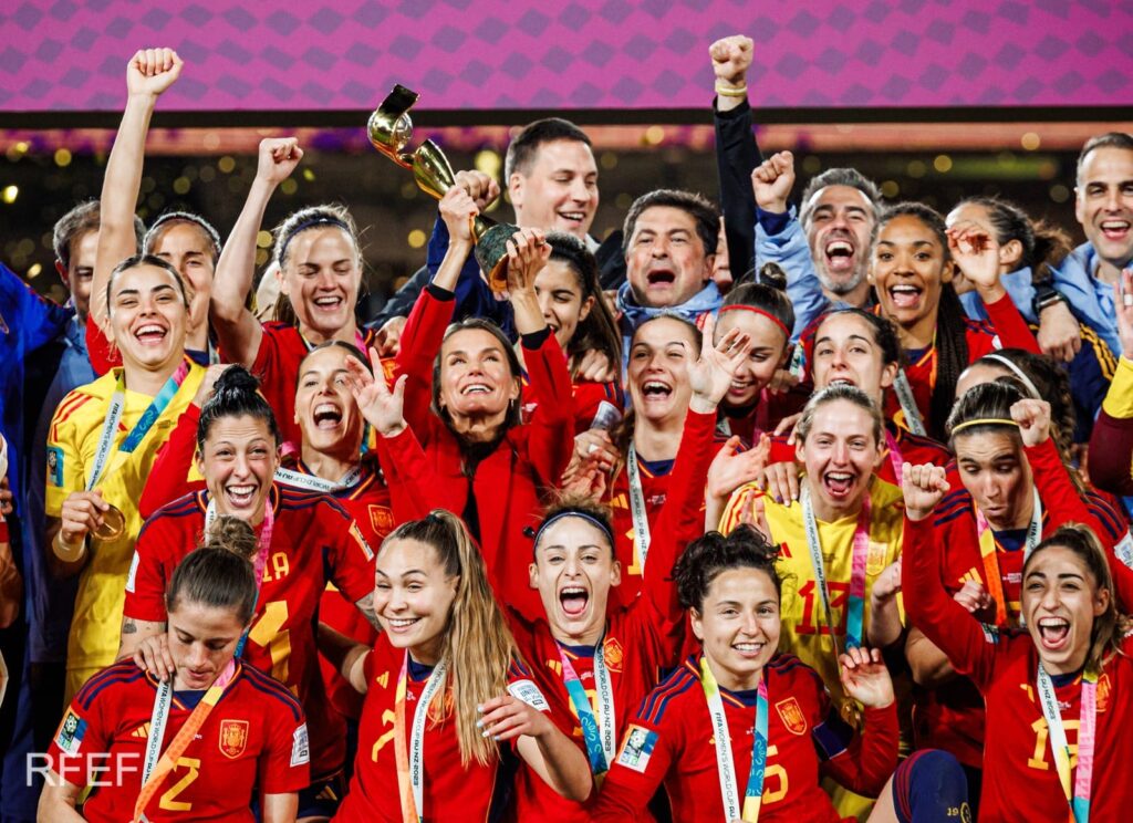 España se proclama campeona del mundo en una final épica contra Inglaterra 8