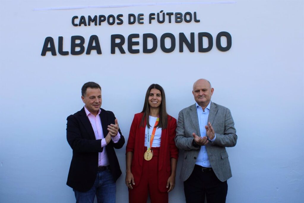 Albacete ya luce los campos de fútbol con el nombre de Alba Redondo: "Siempre llevo a mi ciudad en el corazón"