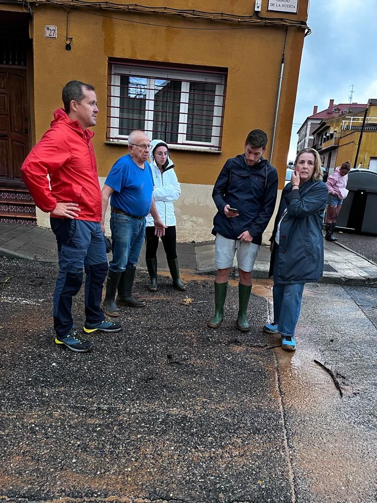Velázquez visita las zonas afectadas por la DANA en la ciudad de Toledo 1