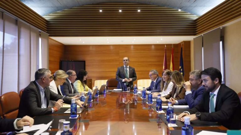 Consejero de Educación C-LM comparece este jueves en Pleno para informar acerca del inicio del curso escolar
