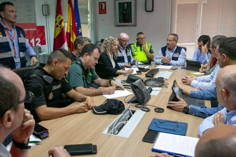 Gobierno de C-LM pone "todos los medios necesarios" a disposición de los municipios más afectados por la DANA