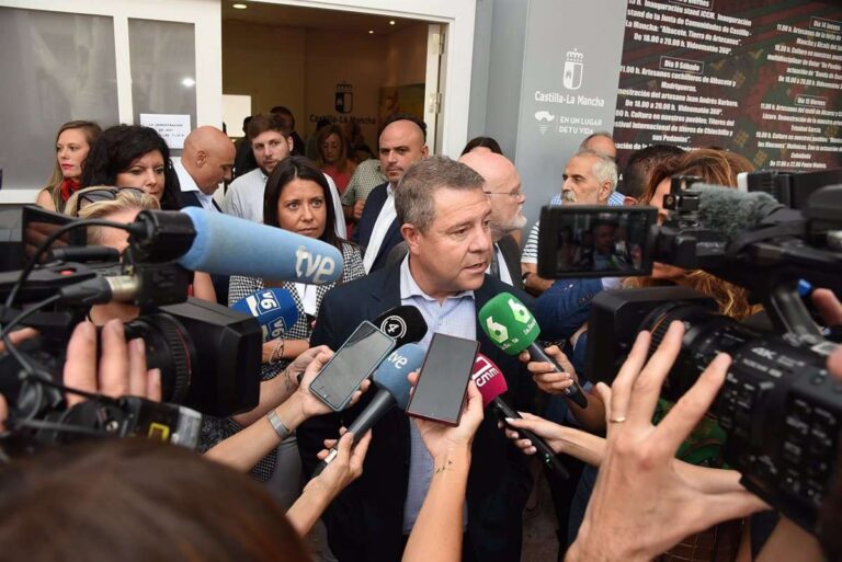 Page recuerda que PSOE fue a elecciones rechazando amnistía pero censura posiciones "guerracivilistas" como las de Aznar
