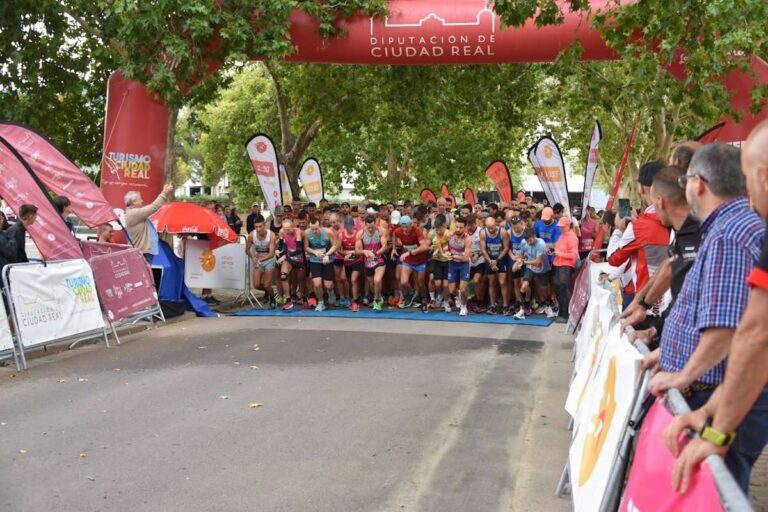 Esther Jiménez y Andy Morales, ganadores de la Media Maratón Ciudad de Puertollano