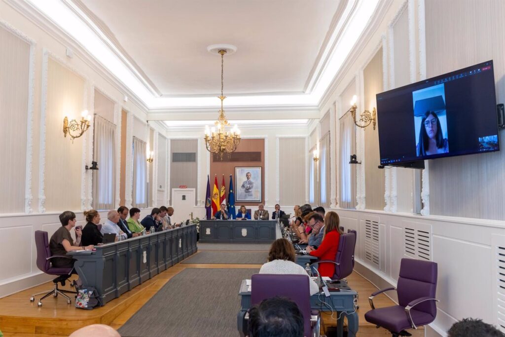 Alcaldesa Guadalajara defiende ante el pleno los puntos seguros y pide no frivolizar respecto a la violencia de género