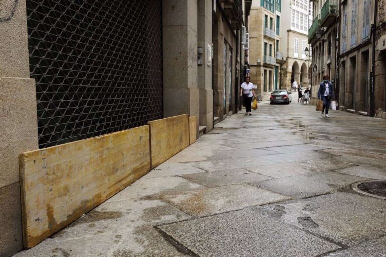 Las lluvias y las tormentas se extenderán hasta el domingo en gran parte del país y las temperaturas bajarán