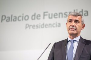 Gutiérrez deja claro que Page "no va a consentir" que haya transfuguismo en el PSOE de CLM en la investidura de Feijóo