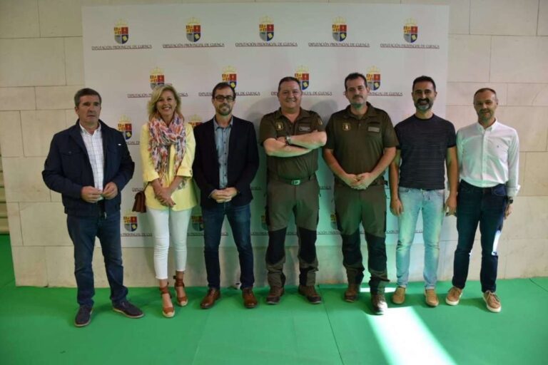 La Junta apuesta por la formación en seguridad de sus agentes medioambientales y ensalza su labor