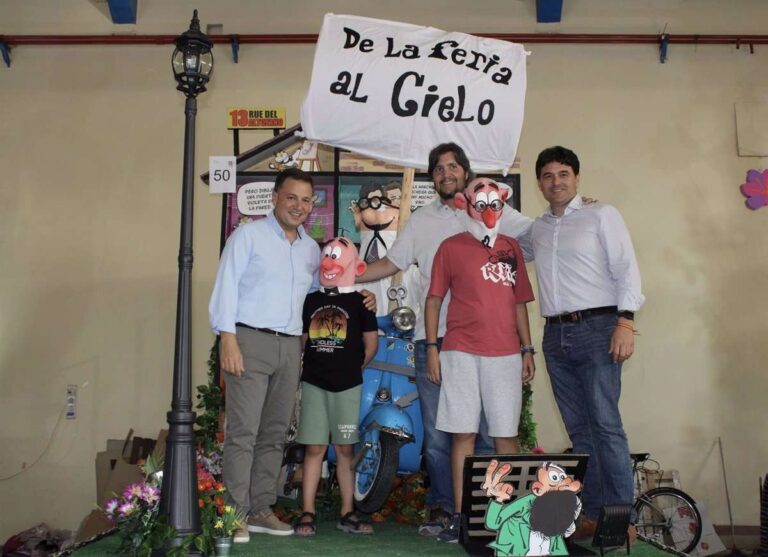 Los tractores regresan a la Cabalgata de la Feria de Albacete en la que participarán 61 carrozas y 130 asociaciones