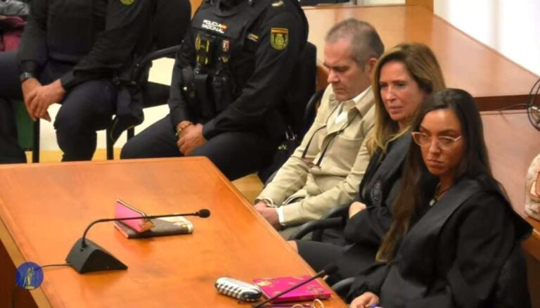El jurado popular declara culpable de asesinato con alevosía a varón que mató de 10 puñaladas a su mujer en Alovera