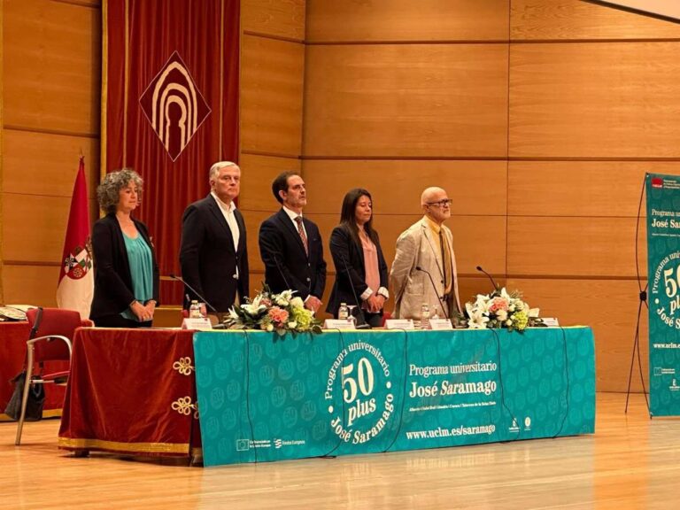 Más de 1.100 mayores de 50 años se han matriculado para este curso en el Programa José Saramago de la UCLM