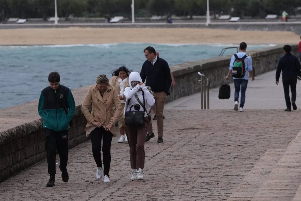Toda España menos País Vasco, Asturias, Canarias y Melilla en riesgo o riesgo importante por lluvias, vientos u oleaje