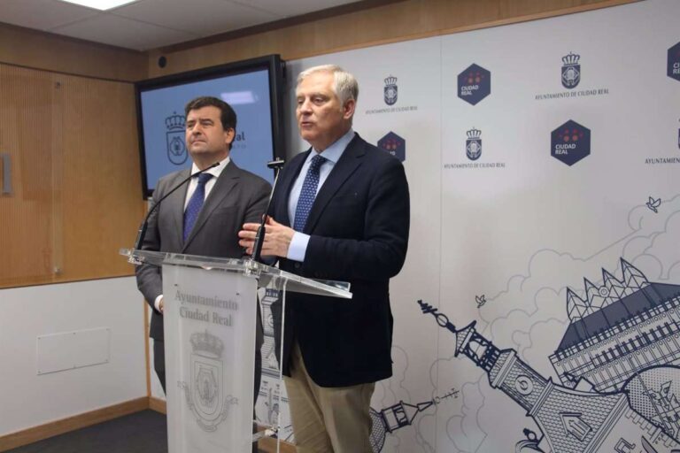 Ciudad Real solicitará a la Junta la cesión de los antiguos silos de la carretera de Valdepeñas