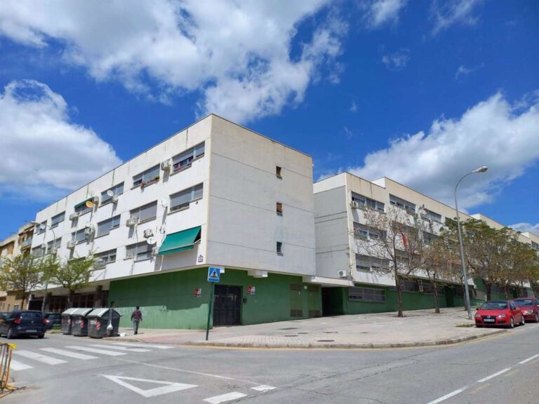 La compraventa de vivienda baja un 6% en Castilla-La Mancha en agosto en relación al mismo mes el año anterior