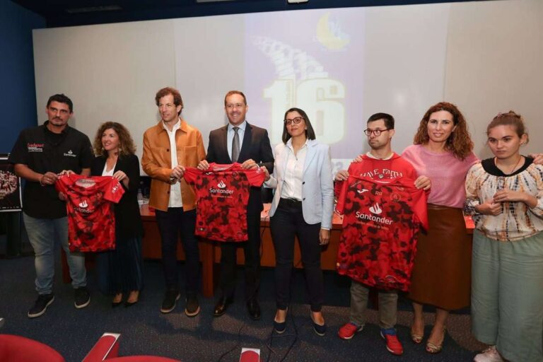 Más de 4.100 atletas de toda España correrán por las calles de Toledo en su 16ª Carrera Nocturna este sábado