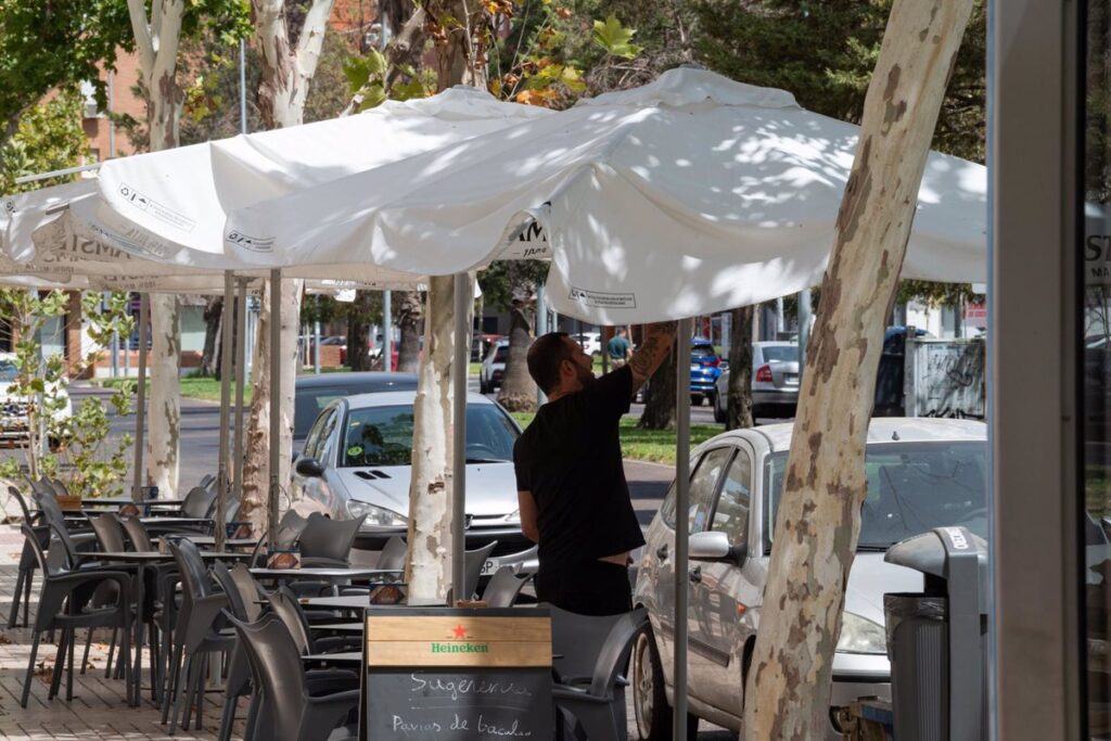 El sector servicios de C-LM aumentó su facturación un 4,6% en agosto, un 5,1 por encima de la media nacional