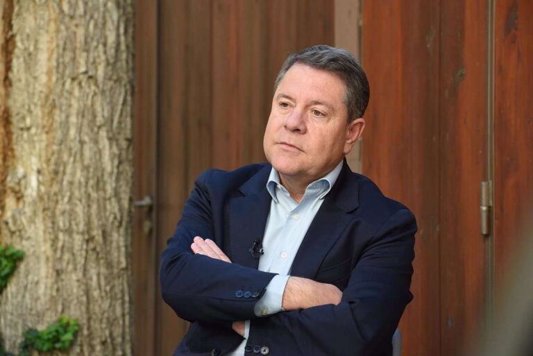 García-Page celebra el Día de la Policía Nacional recordando "el mal recuerdo" que le trae el 1-O