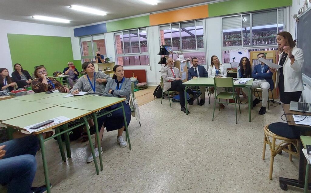 Representantes de las direcciones generales de Educación de la UE conocen el trabajo de tres centros de Guadalajara