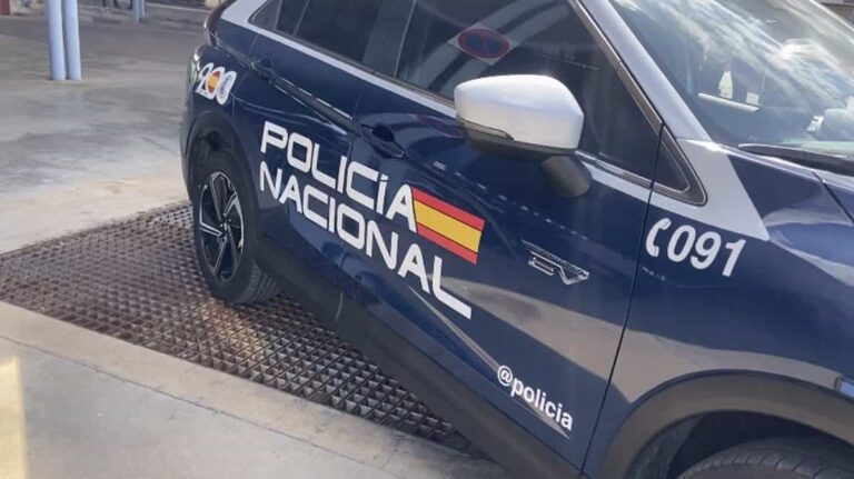 Ayuntamiento de Talavera pide a la Policía Nacional que investigue a dos blogueras que se subieron al puente atirantado