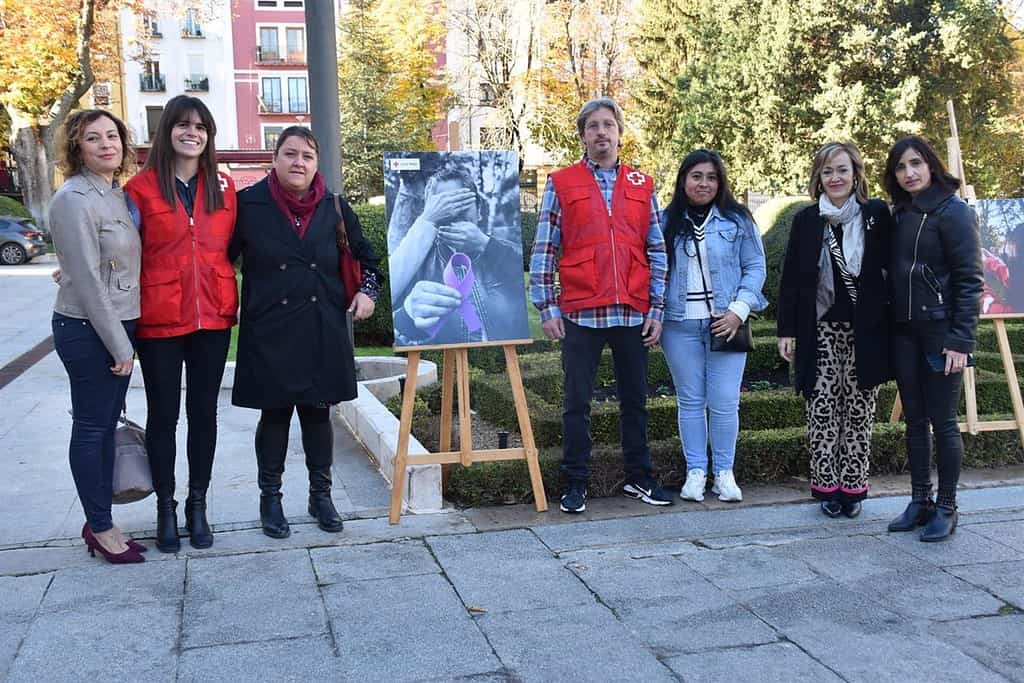 La Diputación de Cuenca muestra casos reales de mujeres víctimas de violencia de género en una exposición