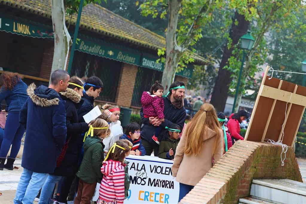 Decenas de familias participan en el 'Día Grande' de la Semana de la Infancia de Toledo