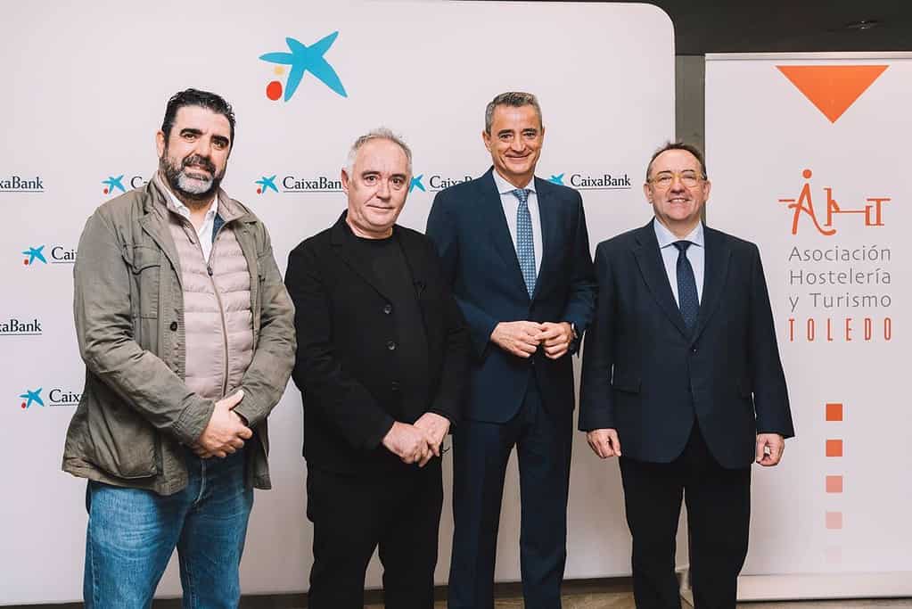 Ferran Adrià y CaixaBank unen fuerzas para abordar el reto de la gestión en la hostelería regional y que sea sostenible