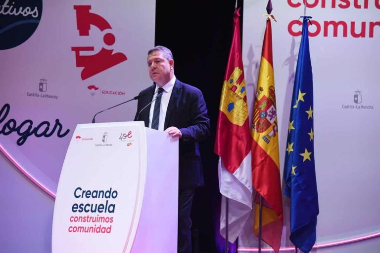 Page lamenta que la situación actual esté haciendo que aflore un "odio entre españoles" que "no es bueno"