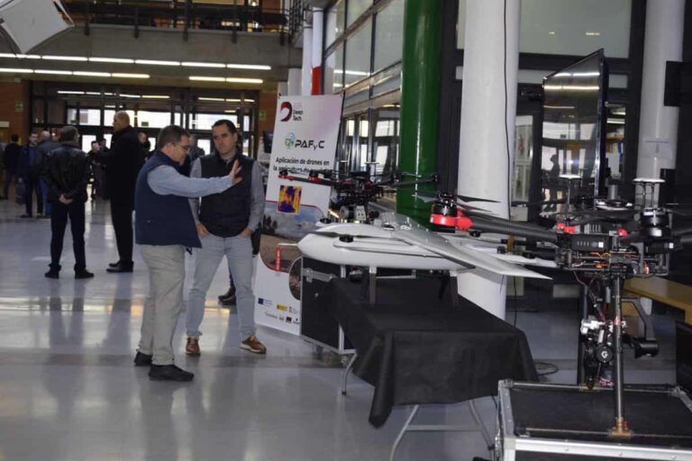 Pymes de C-LM exploran en Albacete la digitalización, la agrotecnología y la Industria 4.0.