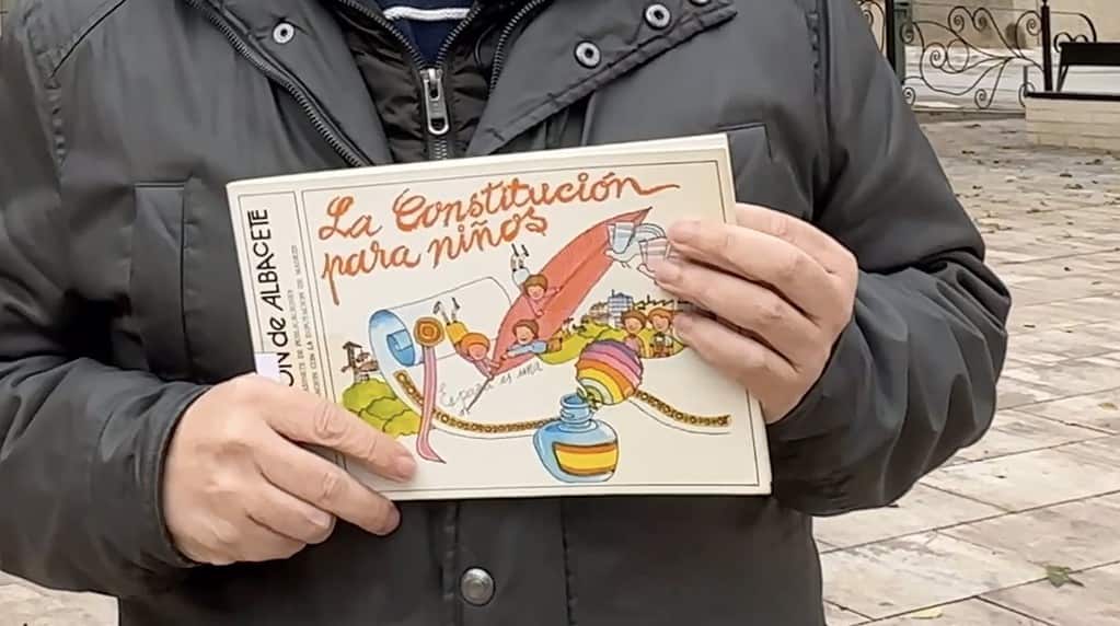 Diputación Albacete publicará una Constitución infantil, a fin de que sea "un libro de cabecera para niños y niñas"