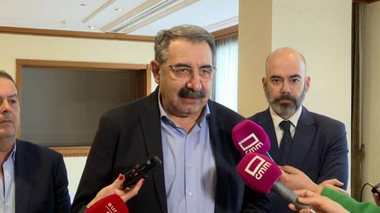 La cobertura de vacunación por bronquiolitis en C-LM está ya por encima del 85% y la de la gripe va "muy bien"