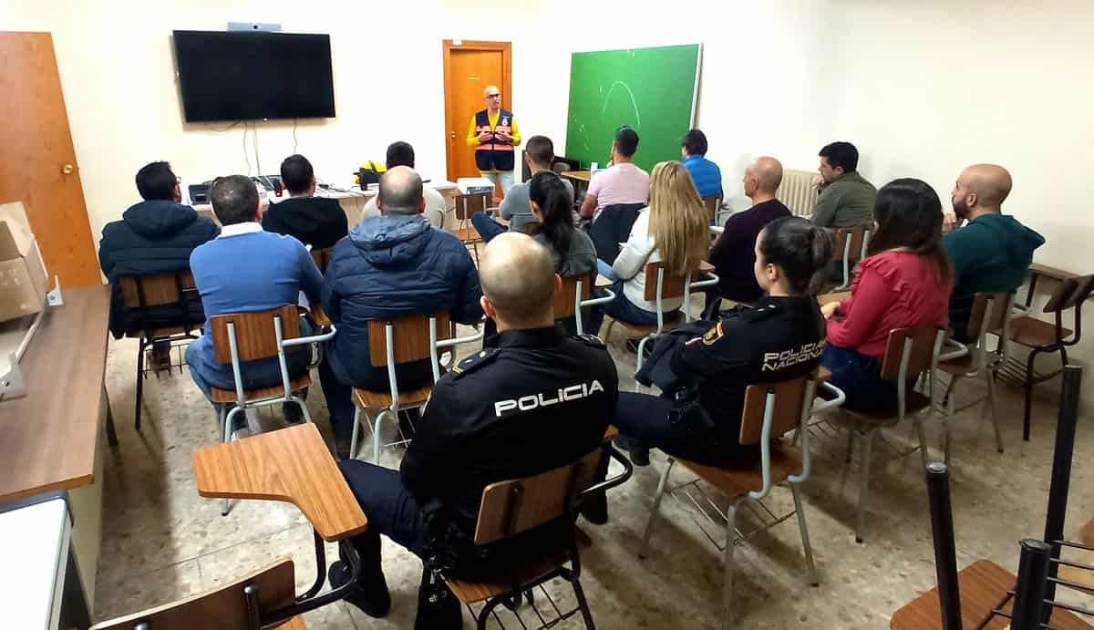 Capacitación Integral en Manejo de Riesgo Químico para Fuerzas de ...