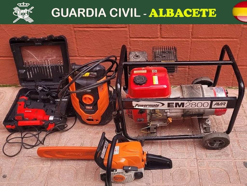 Dos detenidos por robar en una casa de campo de Alcaraz (Albacete) tras forzar puertas y ventanas