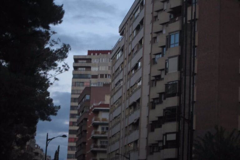 C-LM lanzará en enero una "potente" estrategia de vivienda que contará con el cooperativismo como "pilar clave"