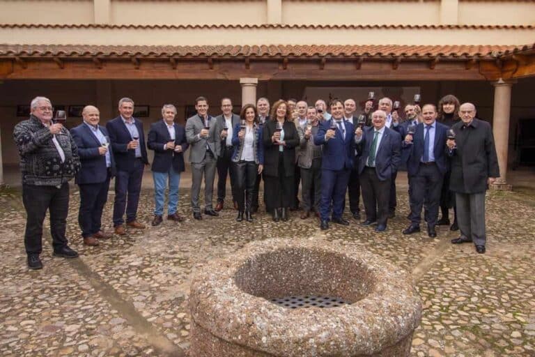 DO La Mancha solicita ampliar a 33 su universo varietal y dar cabida a la uva albariño en la elaboración de sus vinos