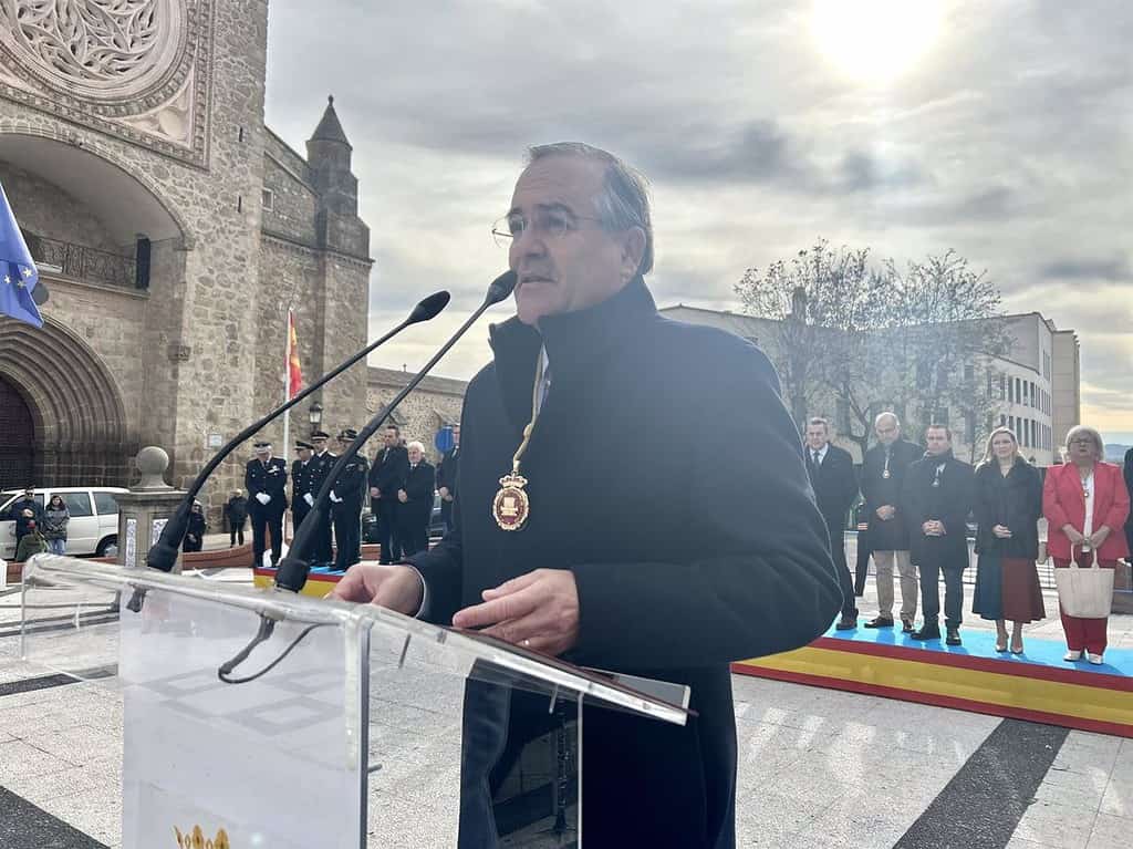El alcalde de Talavera apela a la "indisoluble unidad de España": "Es nuestro país y no se rompe"