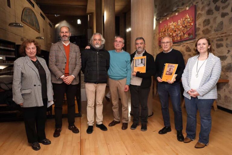 El documento que acredita la compra de Vega Baja en 1341, entre los cinco recuperados por el Archivo de Toledo