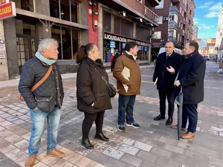 Gregorio avanza que Alfares junto a la calle Prado "será un gran eje comercial" que se unirá a Trinidad y San Francisco