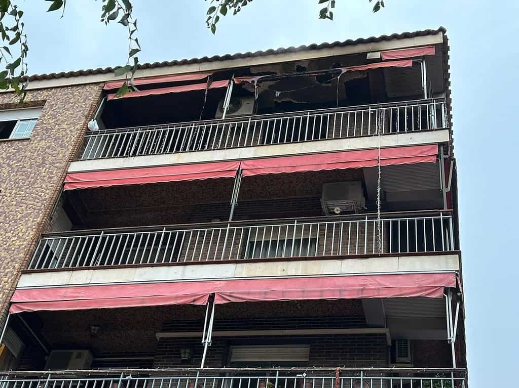 Estable el hombre ingresado en el Hospital de Getafe tras el incendio en una vivienda en Toledo