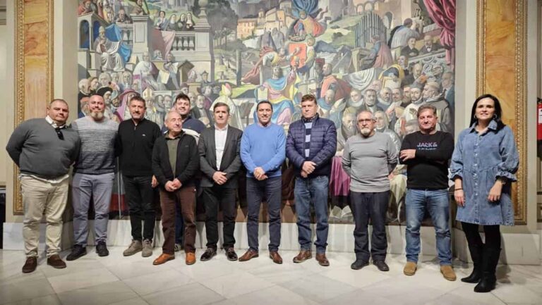 Otros diez nuevos ayuntamiento se suman al servicio de recogida de residuos sólidos urbanos de la Diputación de Cuenca
