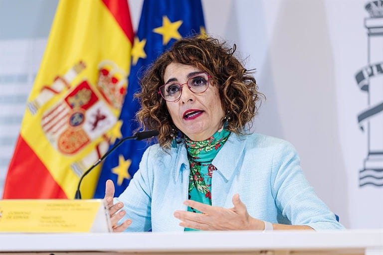 VÍDEO: Montero niega ante las CCAA que el Gobierno esté negociando la financiación de manera bilateral con Cataluña