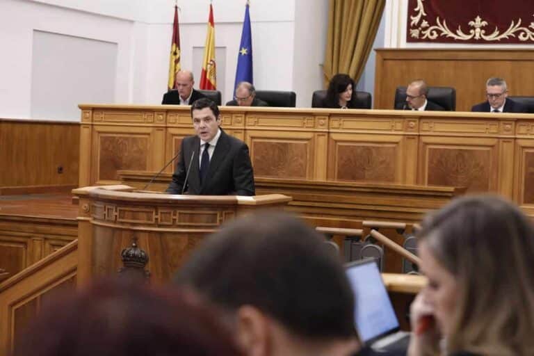 Unanimidad de PSOE, PP y Vox para pedir al Gobierno que abogados mutualistas tengan una pasarela al RETA