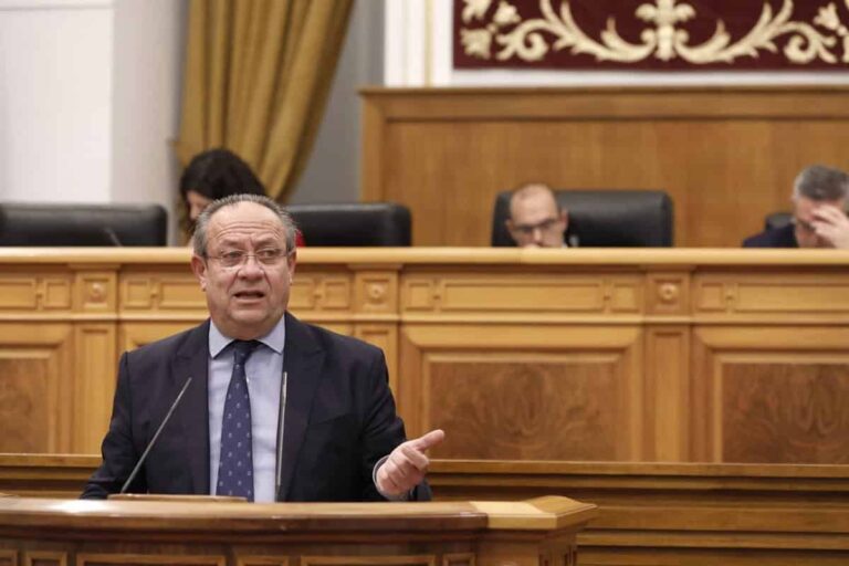 C-LM saca adelante sus presupuestos para 2024 con la mayoría absoluta del PSOE a pesar del rechazo de PP y Vox