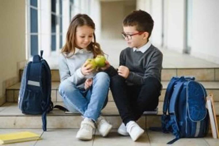 Hasta 581 centros educativos de C-LM se beneficiarán del programa de consumo de frutas, hortalizas y leche este curso