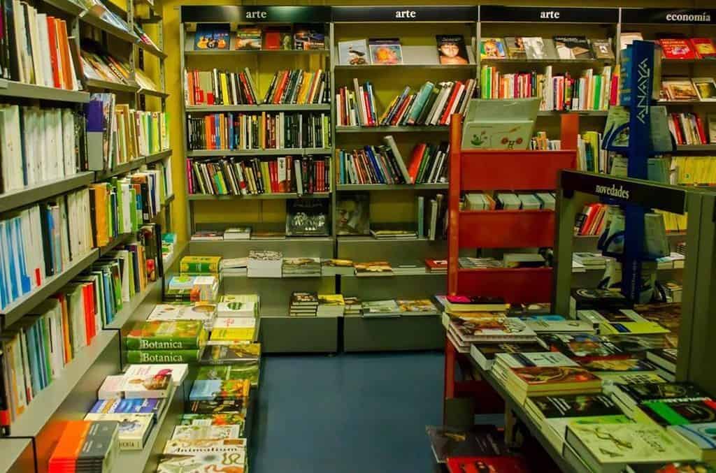 Ayuntamiento de Toledo y Asociación de Libreros organizan dos certámenes literarios