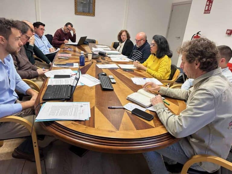 El Gobierno PP-Vox de Toledo aprueba su Plan de Igualdad con el apoyo de PSOE y la abstención de IU-Podemos