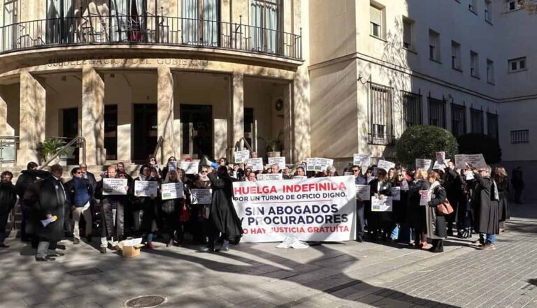 Los abogados del turno de oficio de Ciudad Real piden un trato y retribuciones dignas ante la Subdelegación del Gobierno