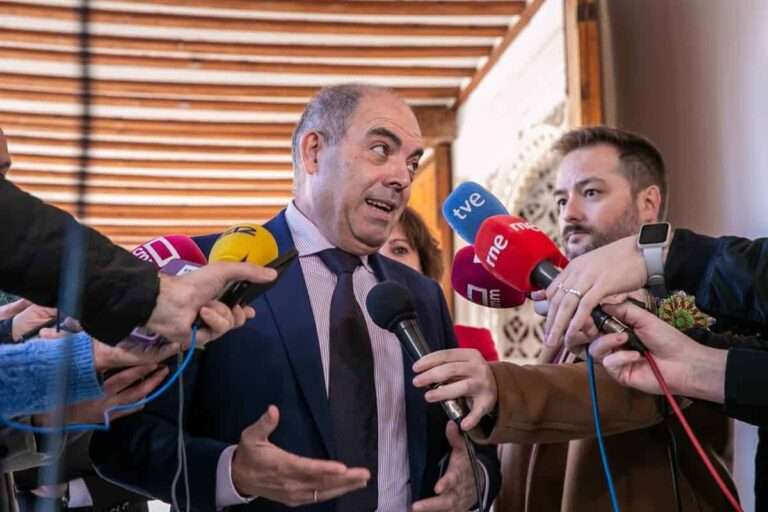 VÍDEO: Amor (ATA) asegura que los autónomos quieren subir el SMI pero negociándolo con los sindicatos