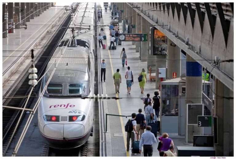 Varios trenes entre Madrid y Andalucía, Castilla-La Mancha y Levante sufrirán cambios horarios desde el lunes